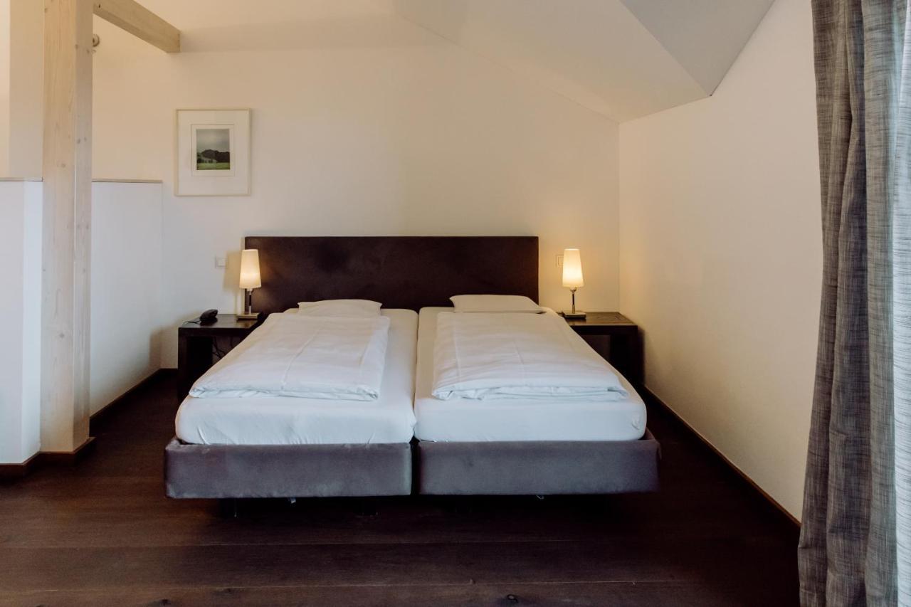 Hirzinger - Gasthaus Und Hotel Riedering ภายนอก รูปภาพ